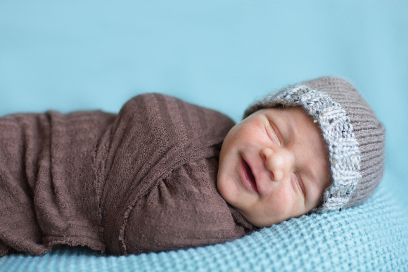 Photo of newborn baby boy by newborn photographer K.D. Elise Photography